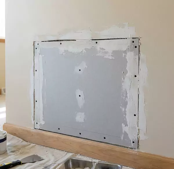 Why Homeowners and Businesses Choose Salinas Water Damage Restoration for Fixing Water Damaged Drywall in Salinas, CA?